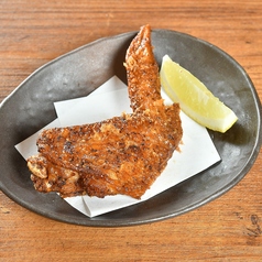 黄金手羽先（1個）