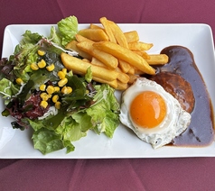 ランチタイム限定のメニューを豊富にご用意♪