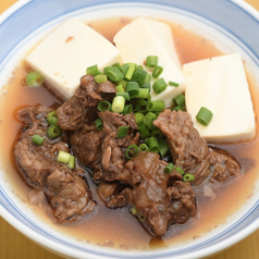 国産牛すじと仔牛タンの煮込み