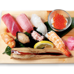 お寿司のネタはお刺身でもご注文頂けます！お気軽にスタッフまでお申し付け下さい！
