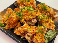 自家製煮穴子/自家製たれ旨辛油淋鶏
