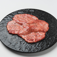 【秘伝の味わい】創業者である祖母から引き継ぐ特製タレ