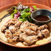 自慢の逸品◎名古屋コーチンや越前鶏の炭火焼きを堪能！