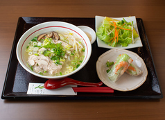 揚げ春巻き or 生春巻きセット 鶏肉フォー