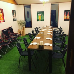 2Fフロア着席時36名様,立食時50名様で貸切利用可能です。お気軽にご相談ください。