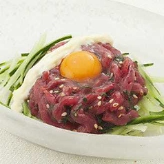 馬刺しの塩ユッケ