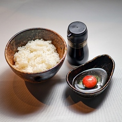 TKG　(卵かけご飯)