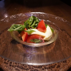 フルーツトマトのカプレーゼ