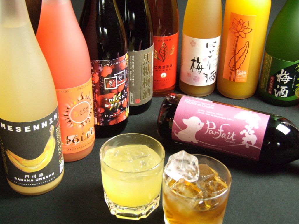 女性にうれしい梅酒や果実酒が豊富！また、焼酎も50種類以上ご用意
