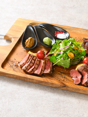本日の肉3種盛り