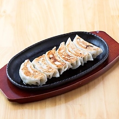 鉄板焼餃子