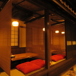 ご宴会に最適なお座敷個室もご用意。最大32名様前後でゆったり楽しく宴会できます！