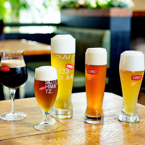 シュマッツが自信をもって提供。クラフトビールとドイツ料理♪
