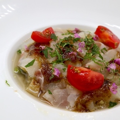 真鯛と夏野菜の冷たい玄米リゾット 鯛茶漬け仕立て