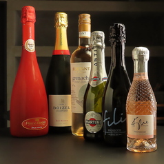 Wine Bar Peridot ワインバーペリドットの特集写真
