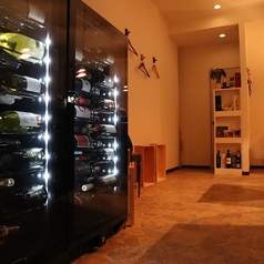 Bistrot et Vin 20区 ビストロエブァンニジュックの雰囲気2