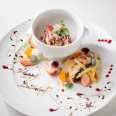 アニバーサリープレートご準備致します。