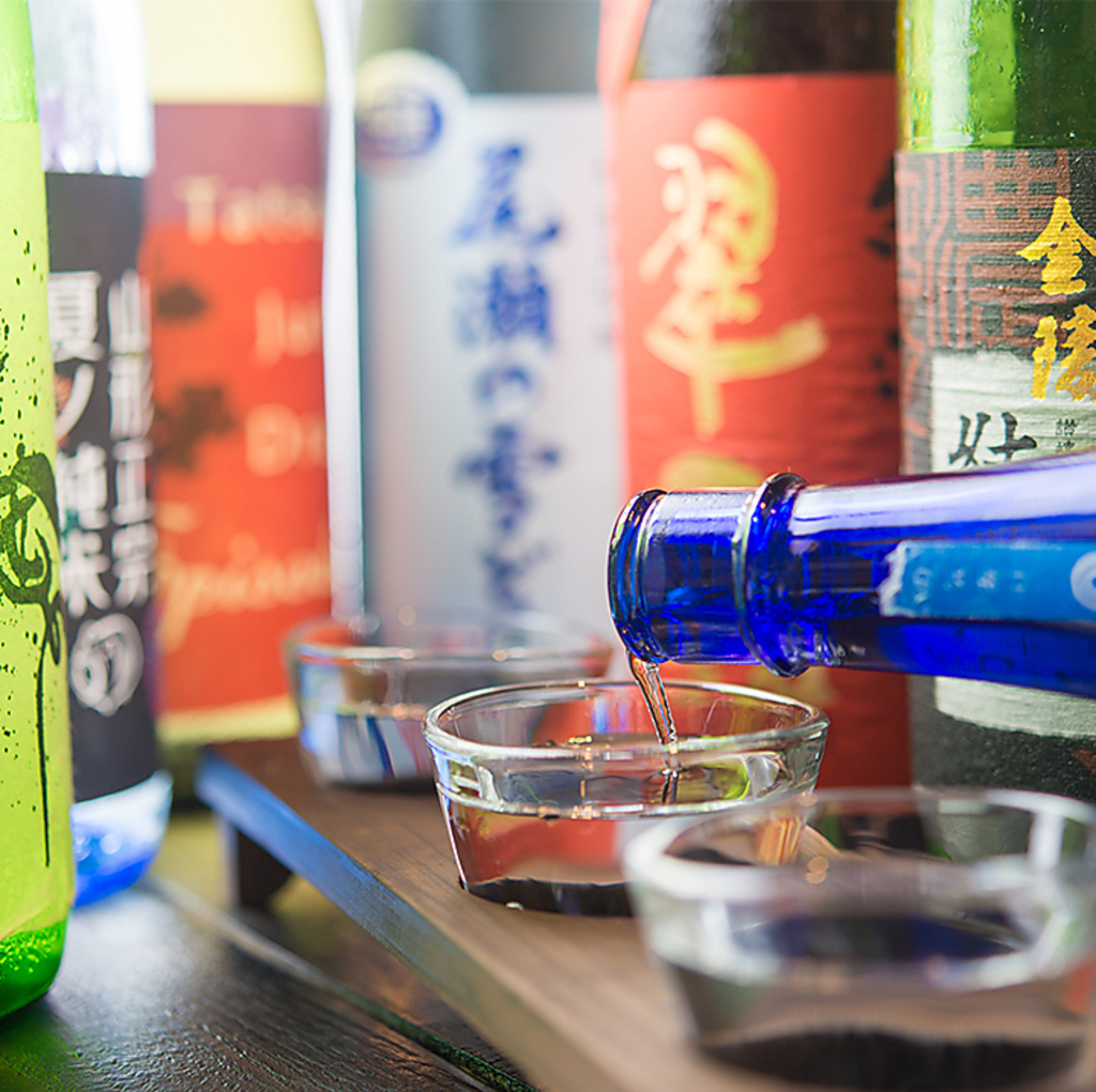 全国各地の美味しい日本酒を集めました！！日本酒の新情報は当店のSNSで随時更新中です♪