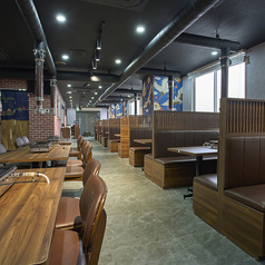 テーブル席多数ご用意しております！お好きなお席でゆっくりとお食事をお楽しみください♪