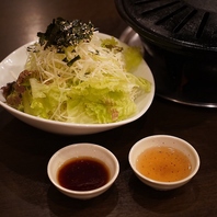 一品にも強すぎるこだわり。全て店内仕込みです。