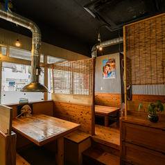 焼肉居酒屋いじんの雰囲気1
