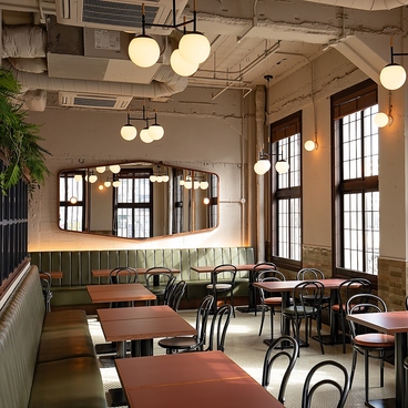 シュマッツ 上野駅店の雰囲気1