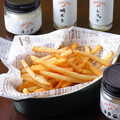 料理メニュー写真&nbsp;フライドポテト（とんちゃんのフレーバーハウスつき）
