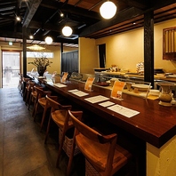 調理工程が楽しめるカウンター席