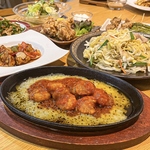 中華居酒屋　食べ飲み放題　でんがく酒場天秋