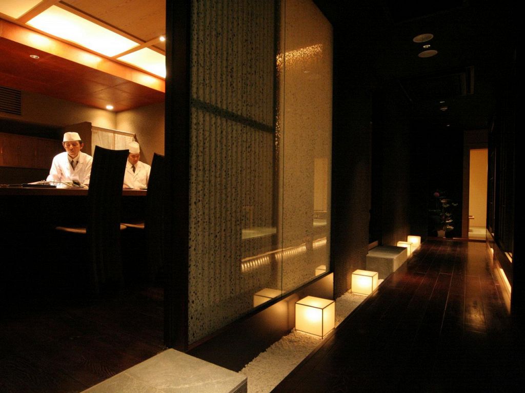 「和・カウンター」　料理長に直接わがままをいえる贅沢な席…。北の夢祥ならではの計らい　（8席）