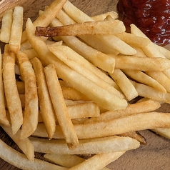 フライドポテトL（Mサイズは450円）