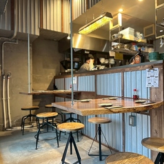 京都餃子 enen 祇園本店の雰囲気3