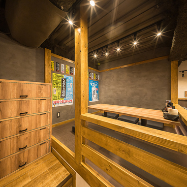 ヒトメボレ 浜松駅前店の雰囲気1