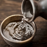 ”厳選した日本酒”飲み放題でも楽しめる。