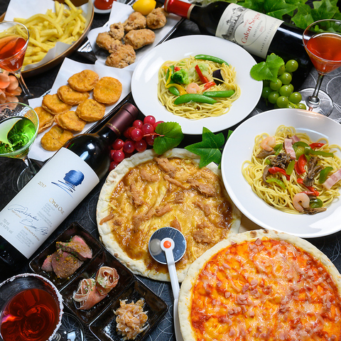 洗練された空間でゆったり寛げる◎ダーツ・カラオケ完備で女子会や結婚式二次会にも♪