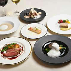 季節香るアフタヌーンティー レストランコルトのコース写真