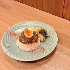 ラムと山わさびのキーマカレー