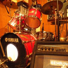 music bar Hi FIVE ミュージックバーハイファイブのおすすめポイント1