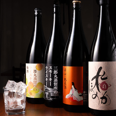 全国から厳選。料理を引き立てる銘酒の競演