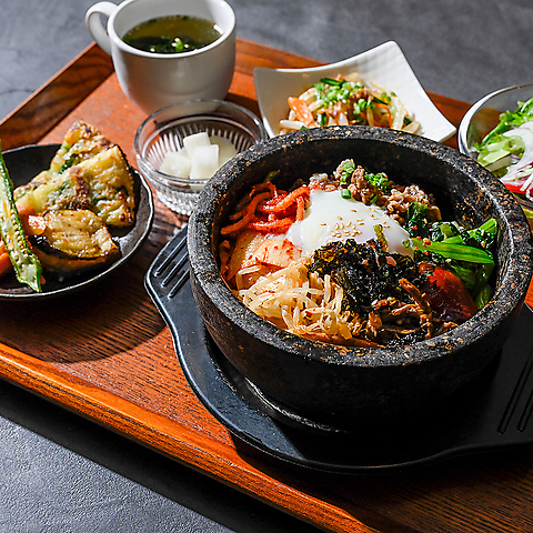 KOREAN DINING HIDEAWAY296（コリアンダイニングハイダウェイ296