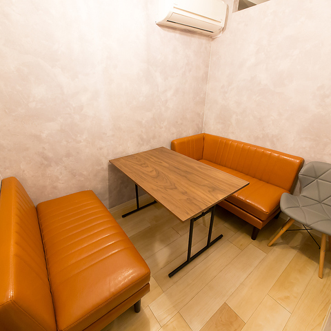 La Pizzeria di Tutti  sbcFA fB cb`