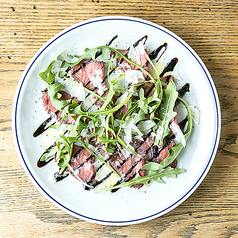 牛肉のタリアータ