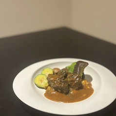 馬肉フィレ赤ワイン煮込み