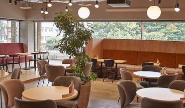 JOURNAL STANDARD CAFE池袋サンシャインシティ店の雰囲気1