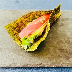 手巻き漬けマグロ＆貝割れ