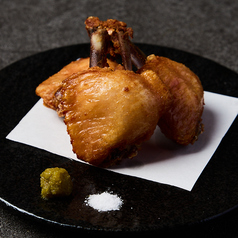 知床鶏一夜干し手羽先の唐揚げ