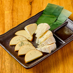 スモークチーズ盛り合わせ