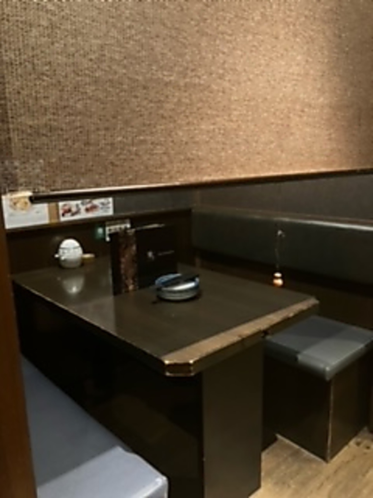 半個室になっているお席は周囲を気にせずお過ごし頂けます。