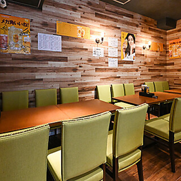 肉酒場 天然居の雰囲気1