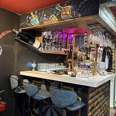 カジュアルなデートや、おひとり様で自由にお食事を楽しみたい時に◎